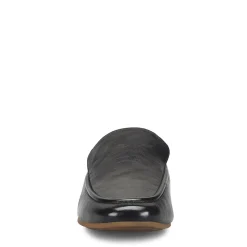 Women's Born, Lamara Mule