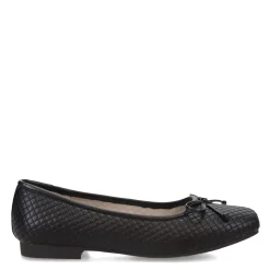 Women's Cliffs by White Mountain, Bessy Flat