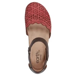 Women's Earth Origins, Bronnie Flat